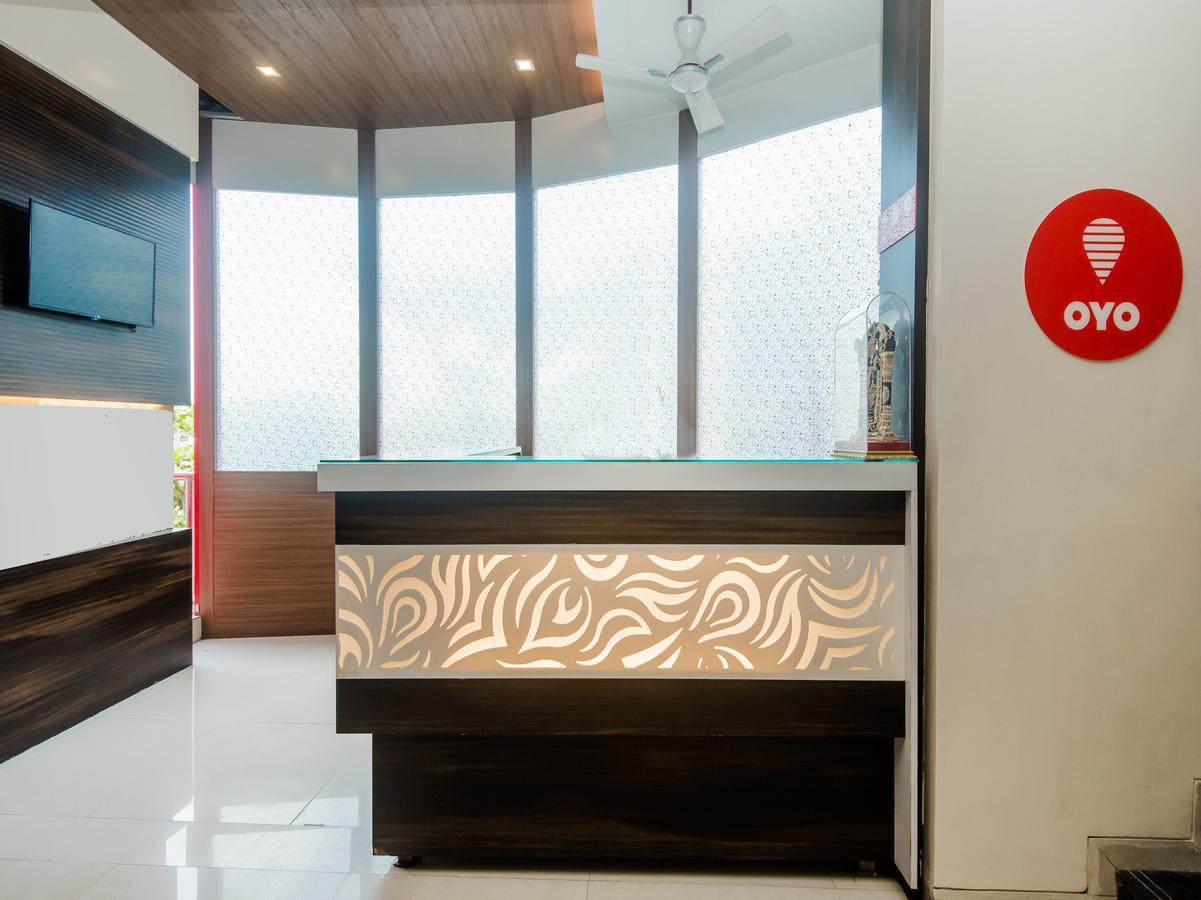 Hotel Sai Comforts Bapane Экстерьер фото