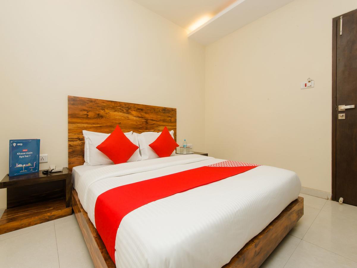 Hotel Sai Comforts Bapane Экстерьер фото